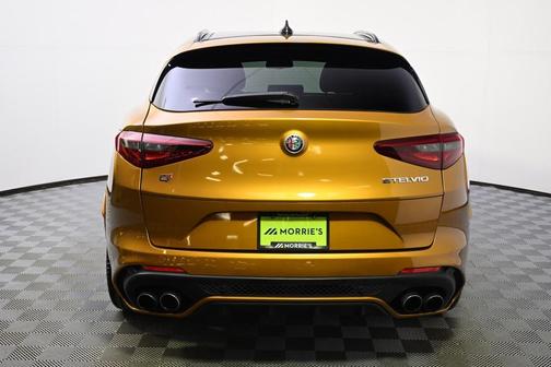 2022 Alfa Romeo Stelvio Quadrifoglio