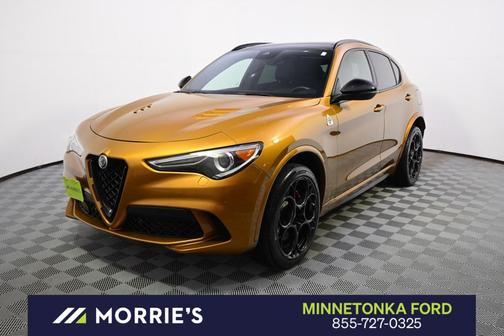 2022 Alfa Romeo Stelvio Quadrifoglio