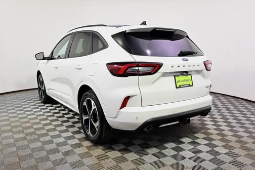 2025 Ford Escape ST-Line Elite