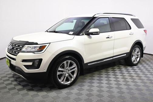 White Platinum Clearcoat Metallic 2016 Ford Explorer Limited