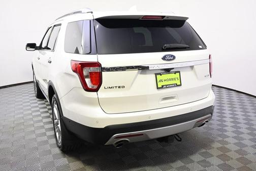 White Platinum Clearcoat Metallic 2016 Ford Explorer Limited