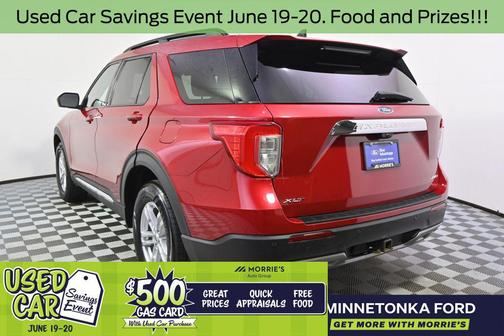 Rapid Red Metallic Tinted Clearcoat 2023 Ford Explorer XLT