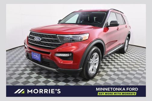 Rapid Red Metallic Tinted Clearcoat 2023 Ford Explorer XLT