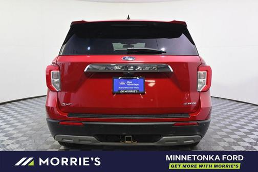 Rapid Red Metallic Tinted Clearcoat 2023 Ford Explorer XLT