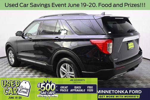 Black Metallic 2024 Ford Explorer XLT