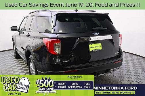 Black Metallic 2024 Ford Explorer XLT