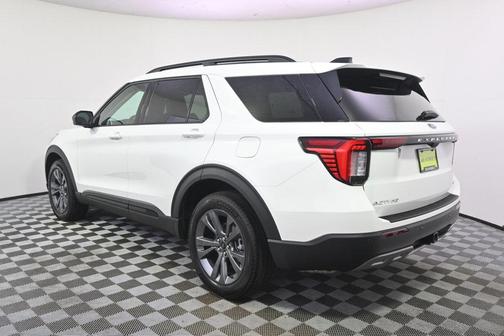 Space White Metallic 2026 Ford Explorer ST