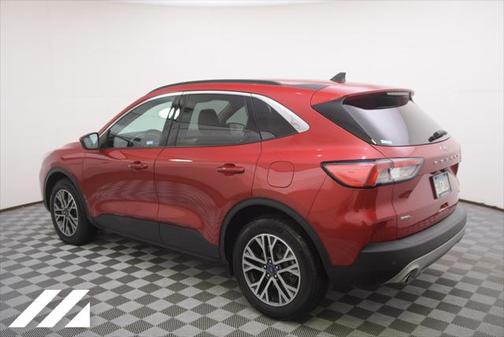 Rapid Red Metallic Tinted Clearcoat 2020 Ford Escape SEL