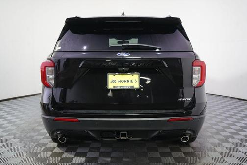 Agate Black Metallic 2023 Ford Explorer ST-Line