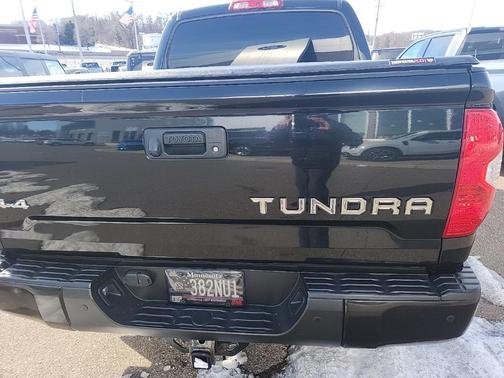 2017 Toyota Tundra Platinum