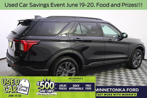 Agate Black Metallic 2026 Ford Explorer Active