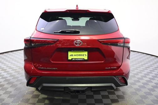 Ruby Flare Pearl 2022 Toyota Highlander XLE