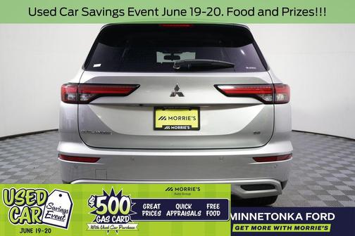 Alloy Silver Metallic/Black Roof 2024 Mitsubishi Outlander SE S-AWC