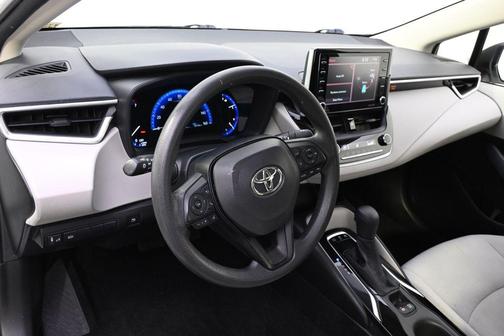 Super White 2021 Toyota Corolla Hybrid LE