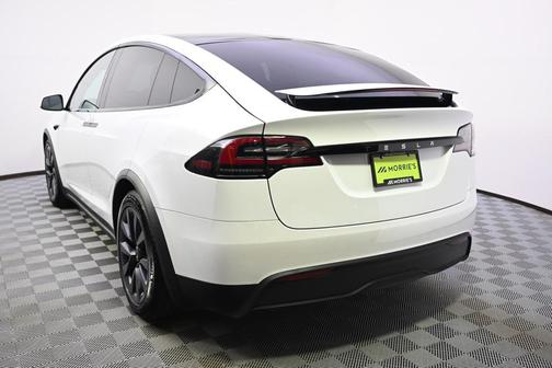 2024 Tesla Model X Long Range