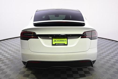 2024 Tesla Model X Long Range