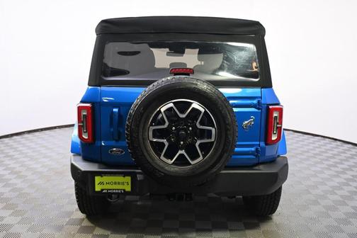 Velocity Blue Metallic 2021 Ford Bronco Outer Banks