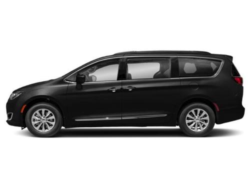 Brilliant Black Crystal Pearlcoat 2020 Chrysler Pacifica Touring L
