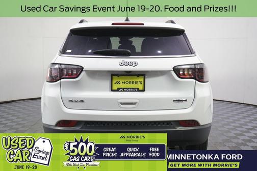 Bright White Clearcoat 2024 Jeep Compass Latitude