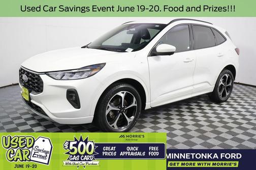 Star White Metallic Tri-Coat 2023 Ford Escape ST-Line Select