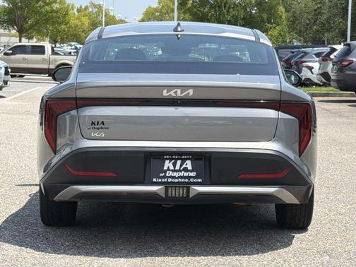 Steel Gray 2025 Kia K4 LXS