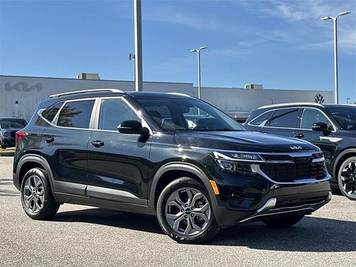 2024 Kia Seltos S