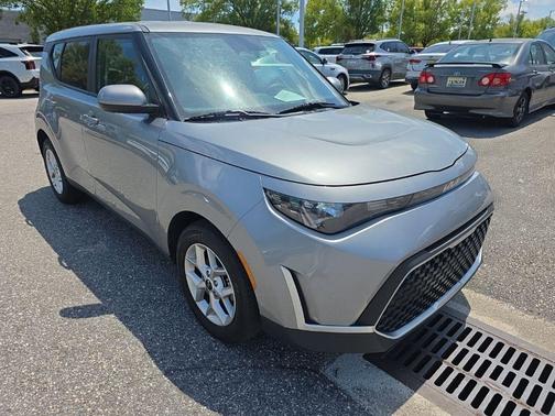 Steel Gray 2025 Kia Soul LX