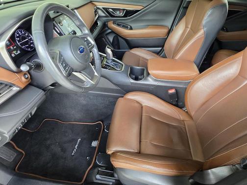 Crystal Black Silica 2023 Subaru Outback Touring XT