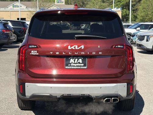 Dawning Red 2024 Kia Telluride S