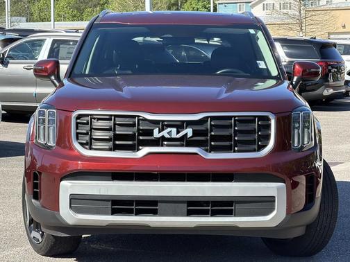 Dawning Red 2024 Kia Telluride S