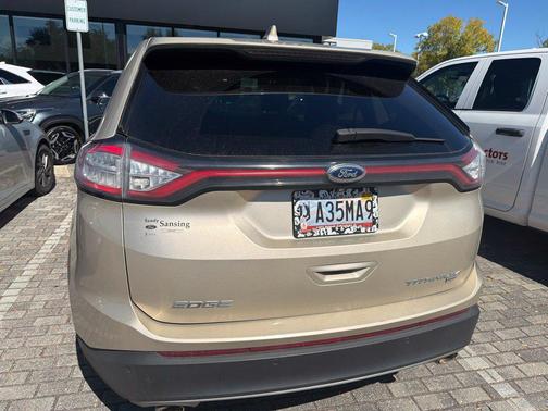 White Gold Metallic 2018 Ford Edge Titanium