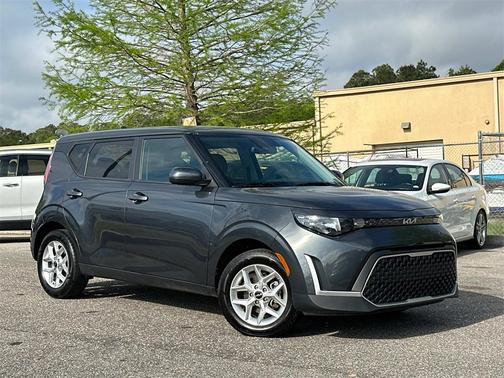 2023 Kia Soul LX