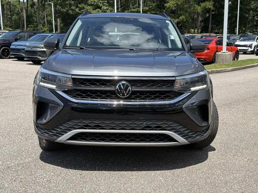 Platinum Gray Metallic 2023 Volkswagen Taos 1.5T S