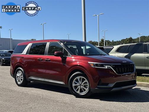 2023 Kia Carnival LX