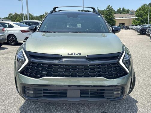 Jungle Green/Ebony Black Roof 2025 Kia Sportage S