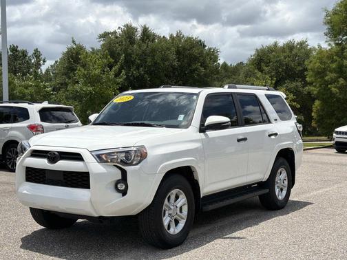 Ice Cap 2023 Toyota 4Runner SR5 Premium