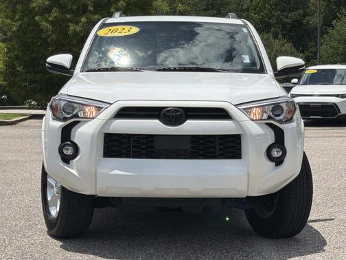 Ice Cap 2023 Toyota 4Runner SR5 Premium