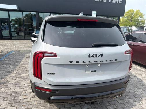 Wolf Gray 2022 Kia Telluride SX