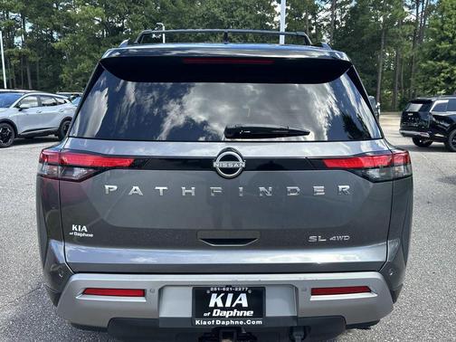 Gun Metallic/Super Black 2023 Nissan Pathfinder SL 4WD