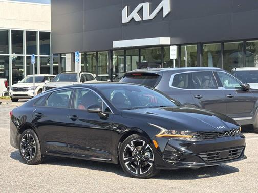 Ebony Black 2024 Kia K5 GT-Line