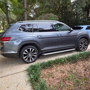 Reflex Silver Metallic 2019 Volkswagen Atlas 3.6L SEL Premium