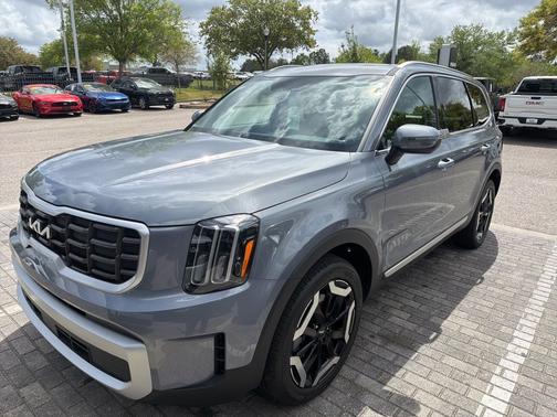 2025 Kia Telluride S