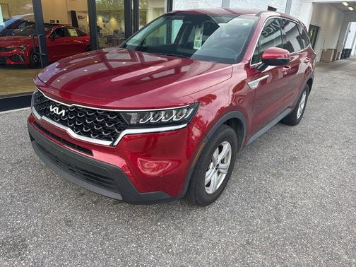 Passion Red Tintcoat 2023 Kia Sorento LX