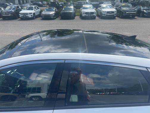 White Pearl 2022 Kia K5 GT-Line