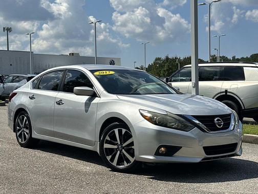 Brilliant Silver 2017 Nissan Altima 2.5 SR