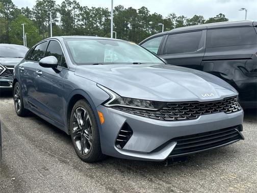 2022 Kia K5 EX
