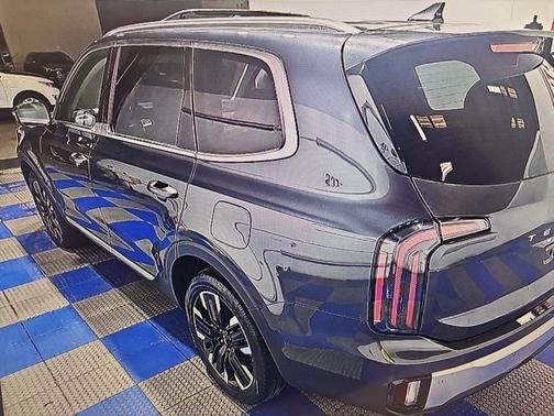2023 Kia Telluride SX