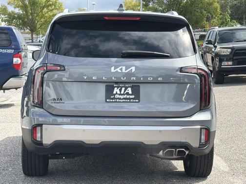 Everlasting Silver 2025 Kia Telluride EX