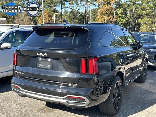 2023 Kia Sorento SX