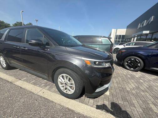 Pantera Metal 2022 Kia Carnival LXS